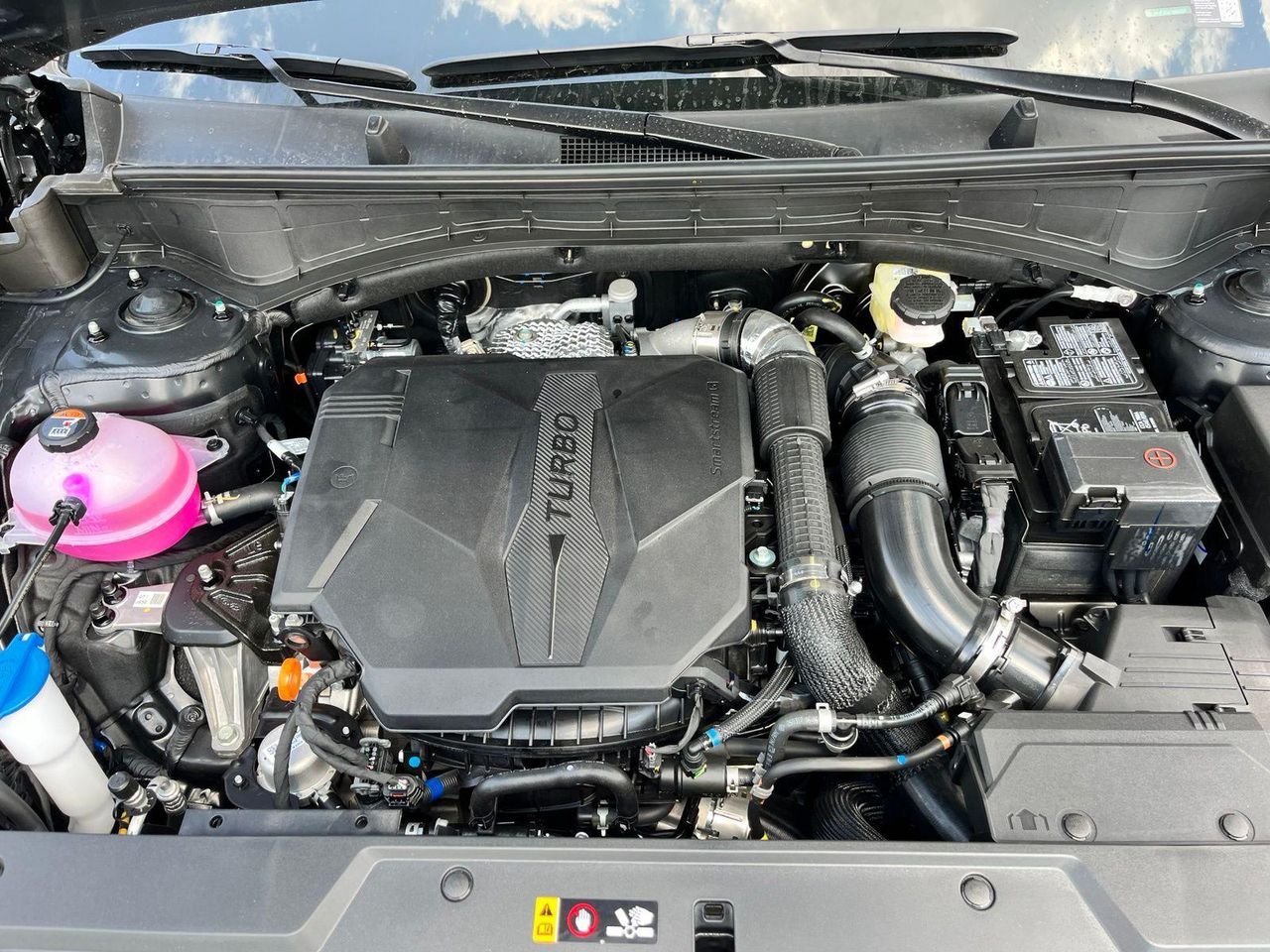 New 2027 Black Hyundai SEL FWD image 27