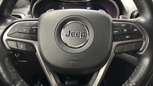 Used 2020 Bright White Clearcoat Jeep Limited X image 16