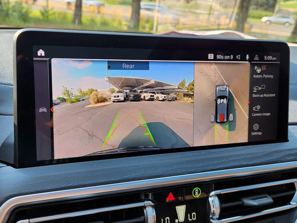 Used 2024 Dark Graphite Metallic BMW M40i image 25