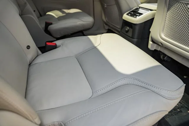 Used 2025 Denim Blue Volvo Ultra image 32
