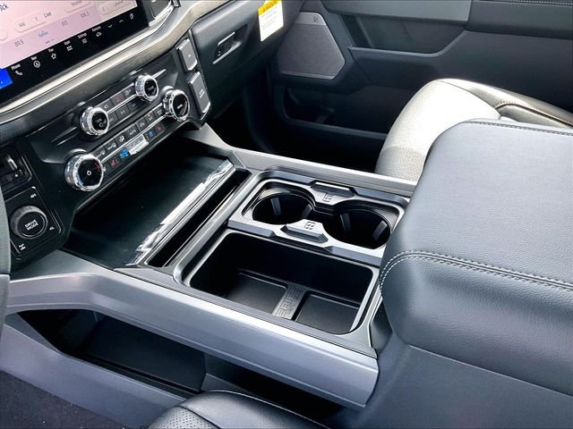 New 2026 Avalanche Ford Lariat image 9
