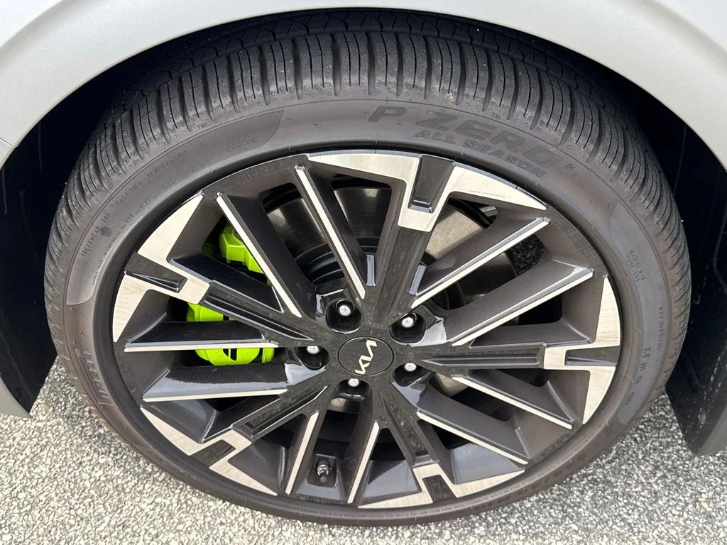 2026 Kia K5 GT - Photo 25
