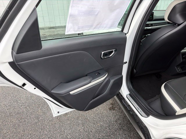 New 2026 Snow White Pearl Kia GT-Line Turbo image 9
