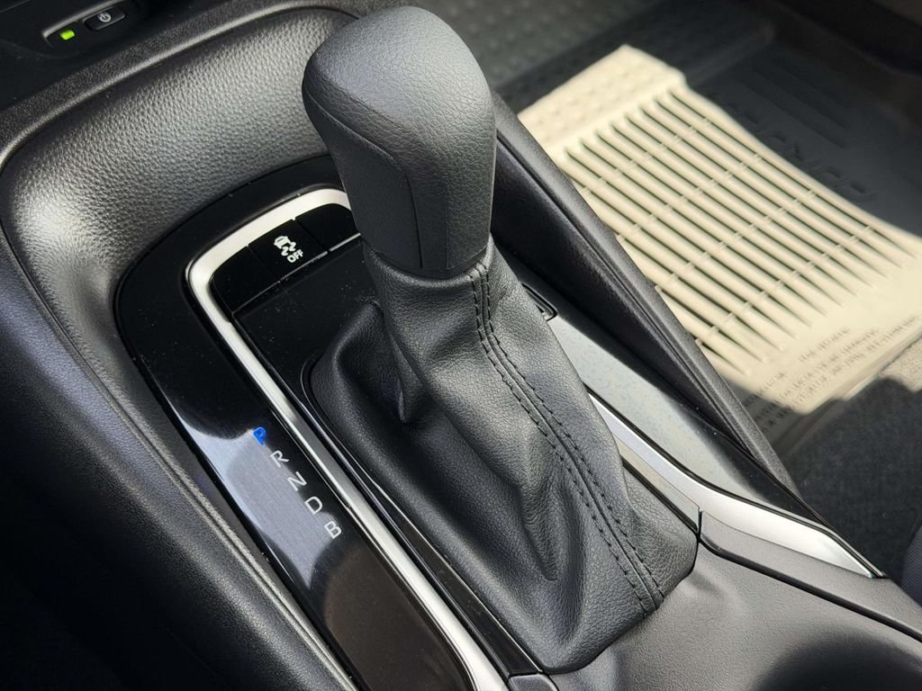 Certified Used 2025  Toyota LE image 8