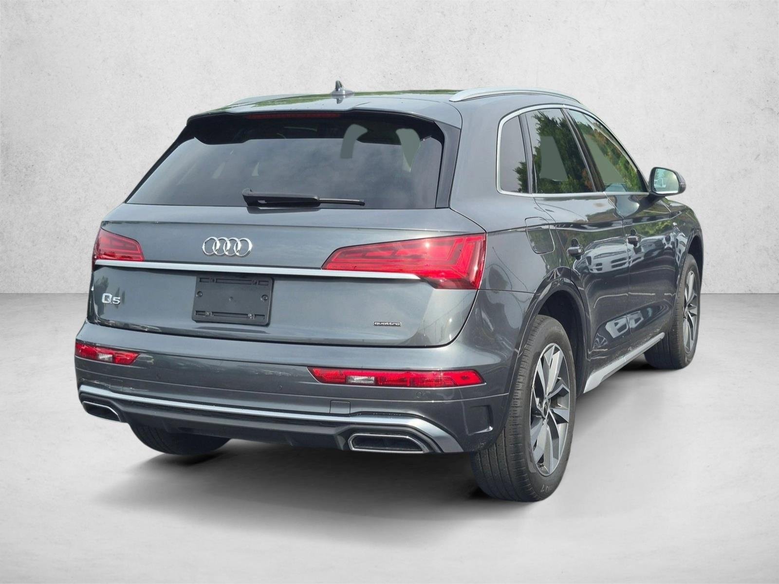 Used 2024 Gray Audi S line Premium image 5