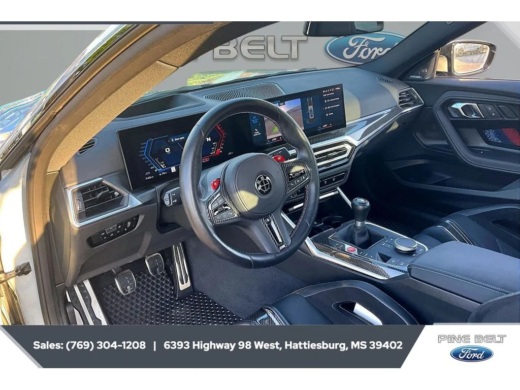 Used 2024 Brooklyn Gray Metallic BMW Base image 12