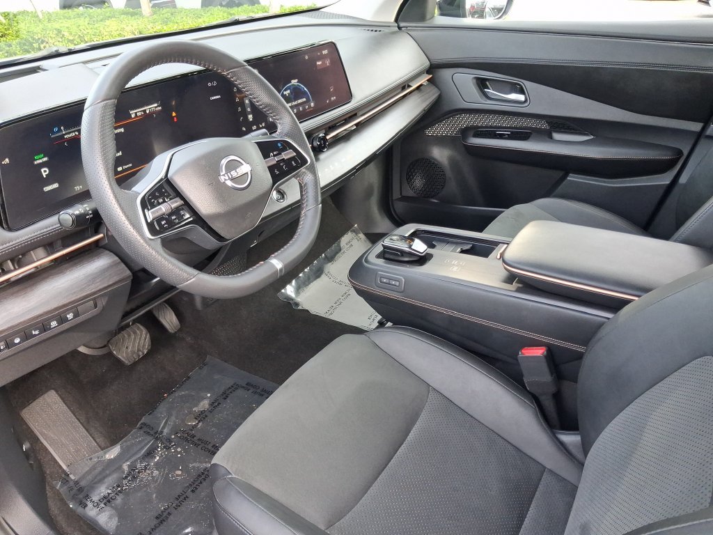 Certified Used 2023 Gray Nissan ENGAGE image 18