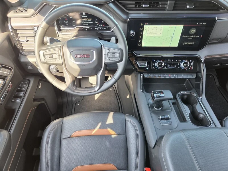 Used 2024 Onyx Black GMC 4WD CREW CAB 147" AT4 image 17