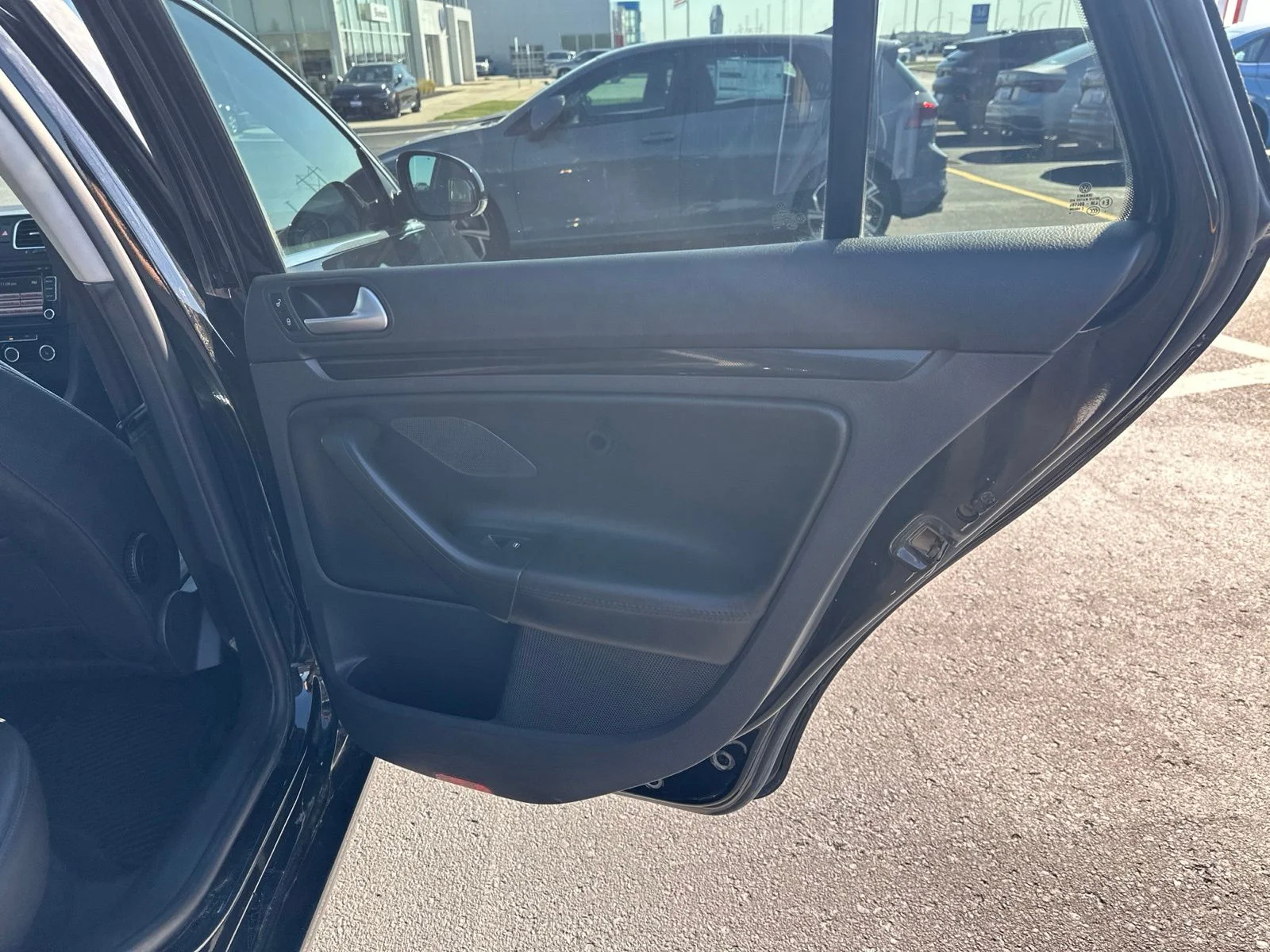 Used 2014 Black Volkswagen 2.0L TDI image 37