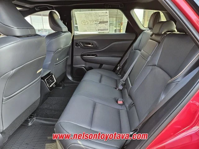 2025 Toyota Crown Signia Limited - Photo 6