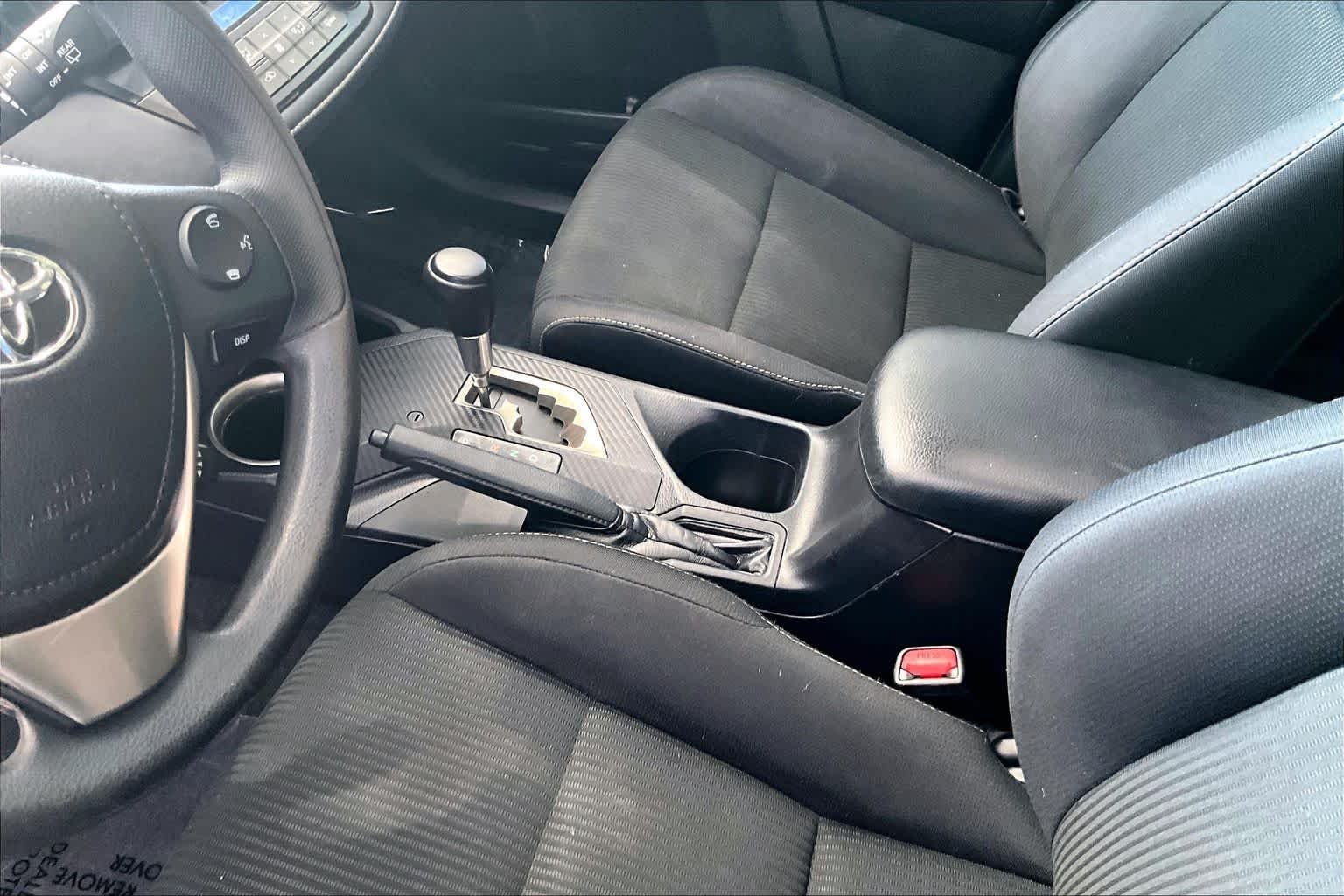 Used 2015 Magnetic Gray Metallic Toyota XLE image 17