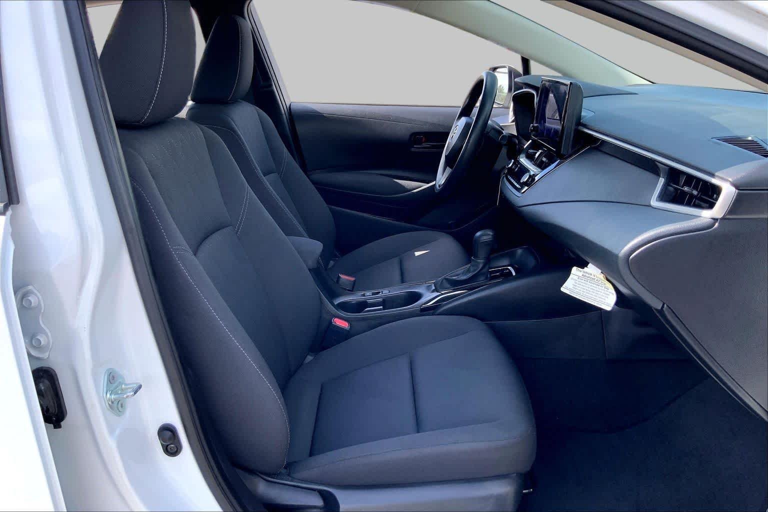 Used 2024 Ice Cap Toyota LE image 9