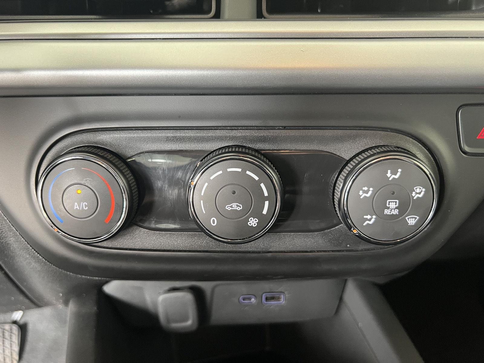 Used 2025 Summit White Chevrolet LS image 14
