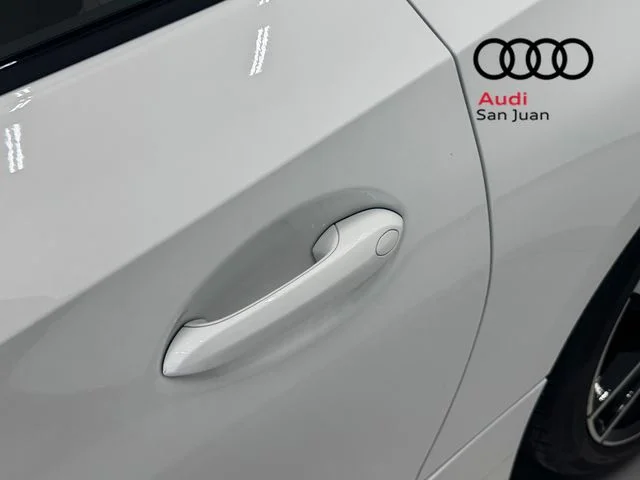 Used 2025 White BMW sDrive M40i image 10