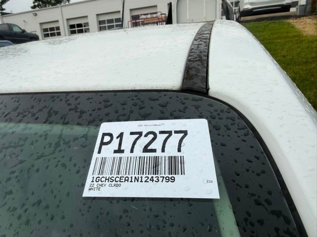 Used 2022 Summit White Chevrolet LT image 6