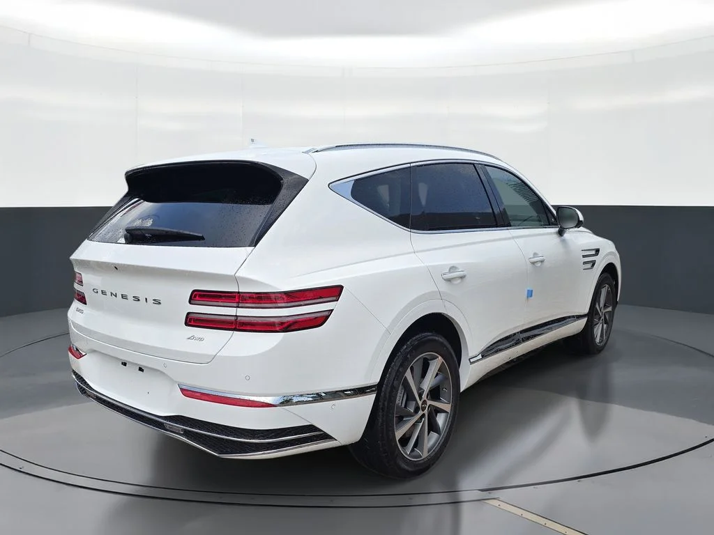 New 2026 White Genesis 2.5T Select image 3