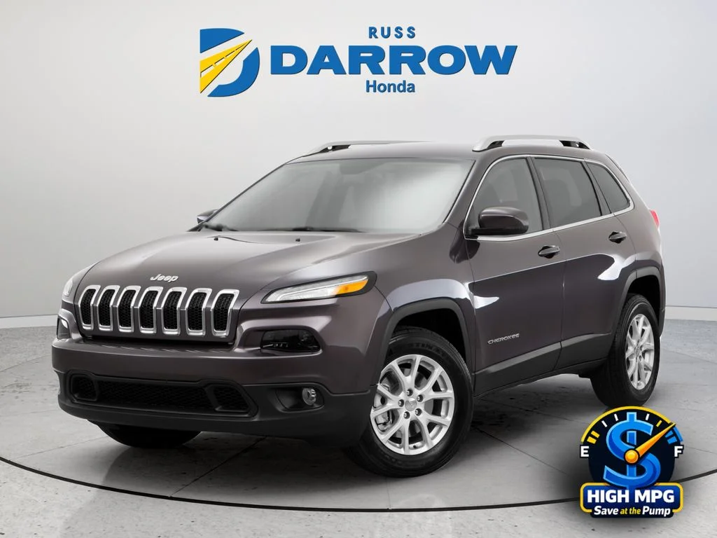 Used 2016 Black Jeep Latitude image 2