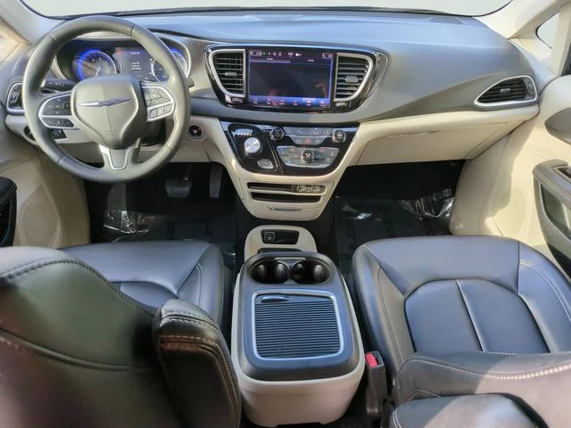 Photo 12