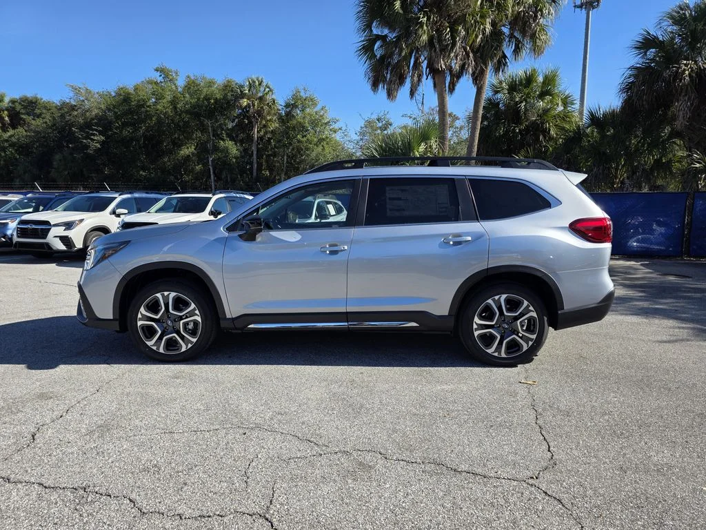 New 2026 ICE SILVER METALLIC Subaru Limited 7-Passenger image 5