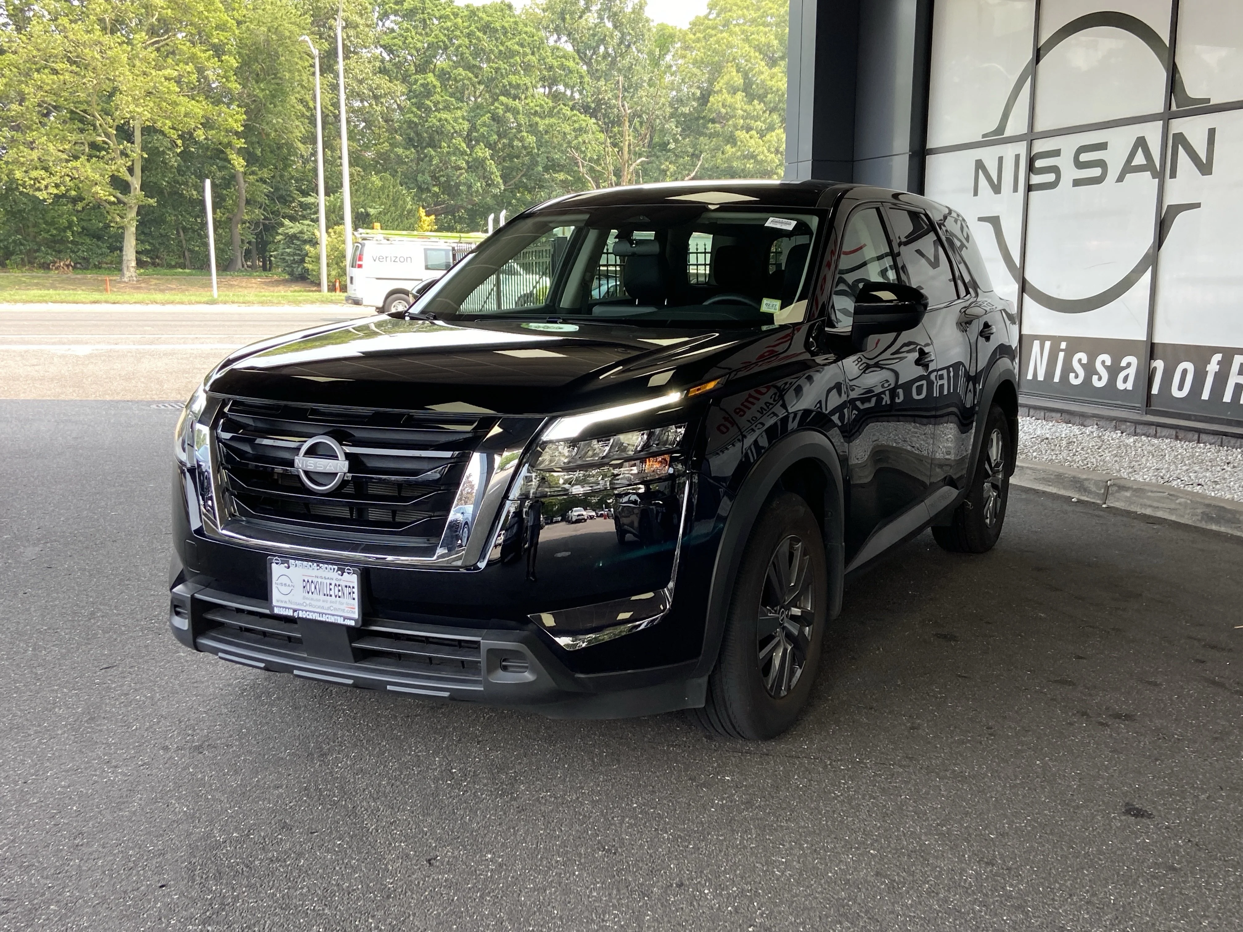 Used 2025 Super Black Nissan S image 8