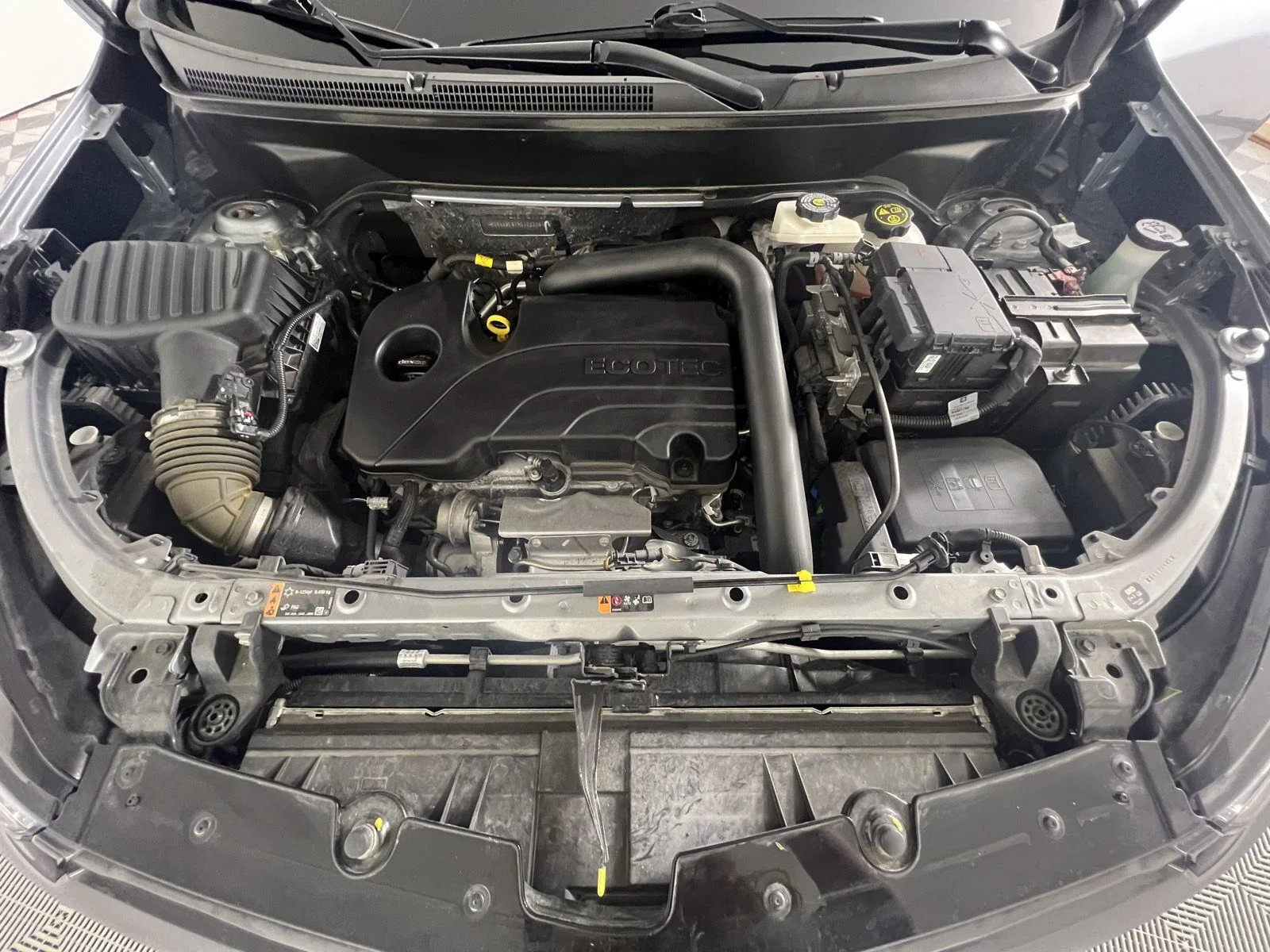 Used 2024 Sterling Gray Metallic Chevrolet RS image 21