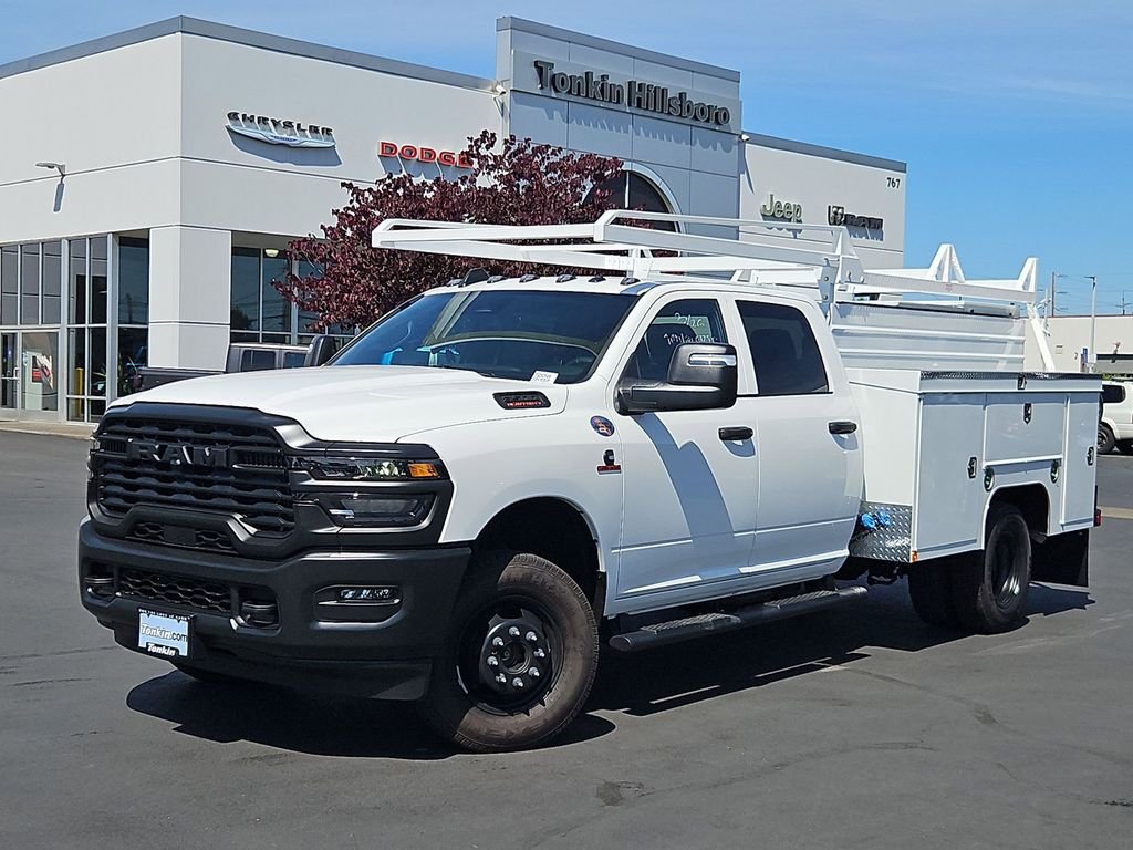 New 2026 Bright White Clearcoat RAM Tradesman image 2
