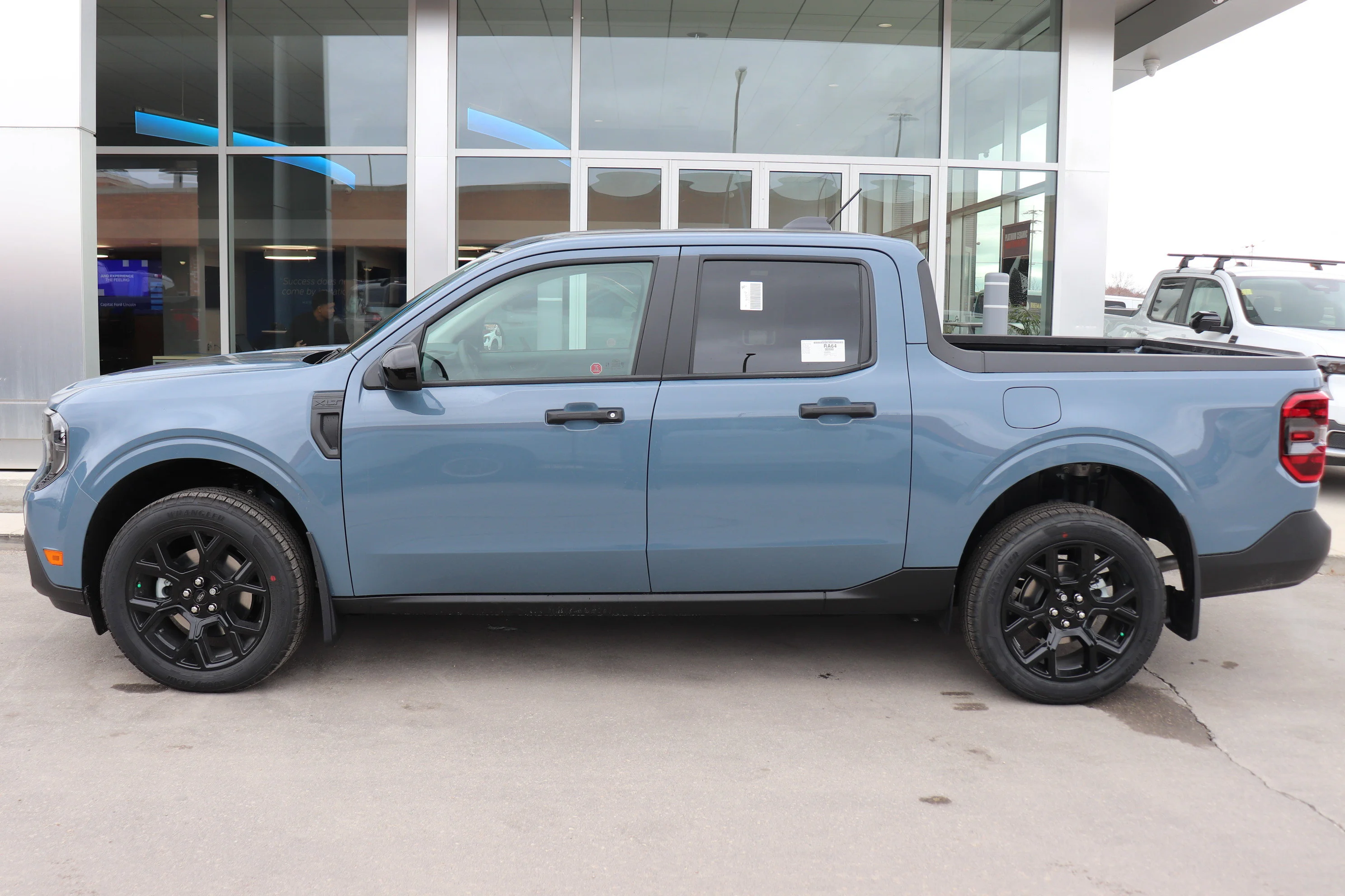 New 2026 AZURE GREY METALLIC TC Ford XLT image 3