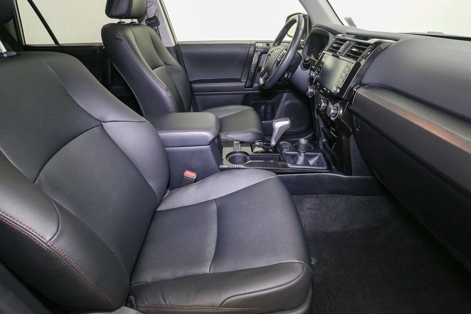 Used 2024 Ice Cap Toyota TRD Off-Road Premium image 18