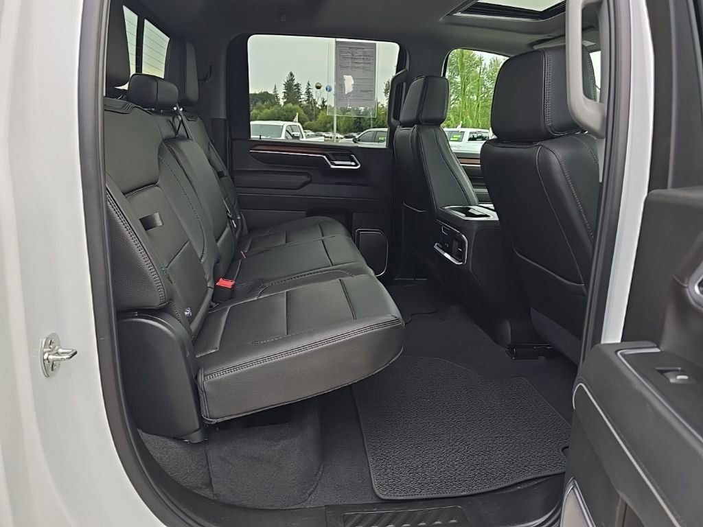 2025 GMC Sierra 3500HD Denali - Photo 32