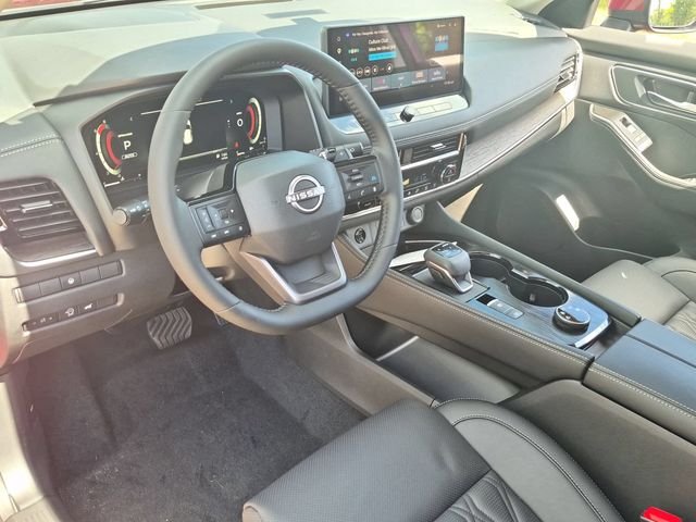 New 2026 Scarlet Ember Tintcoat Nissan Platinum image 12