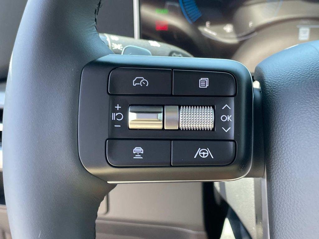 2026 Hyundai Santa Fe SE - Photo 8