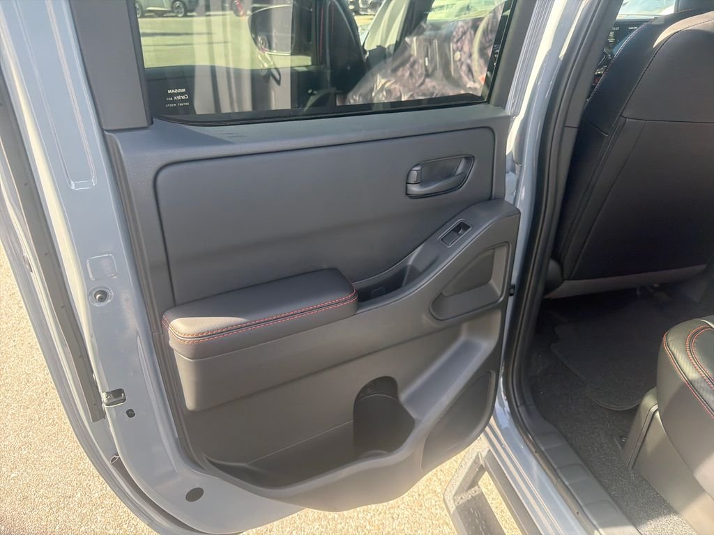 New 2026 Nissan Frontier PRO-4X 4D Crew Cab