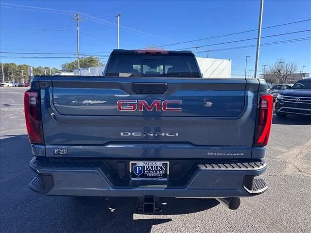 2026 GMC Sierra 2500HD Denali - Photo 10