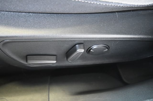 Used 2021 White Ford SE image 24