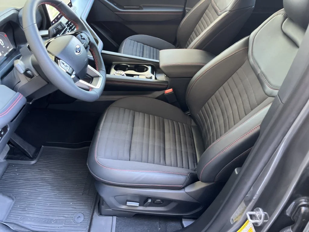 New 2026 Carbonized Gray Metallic Ford ST-Line image 11