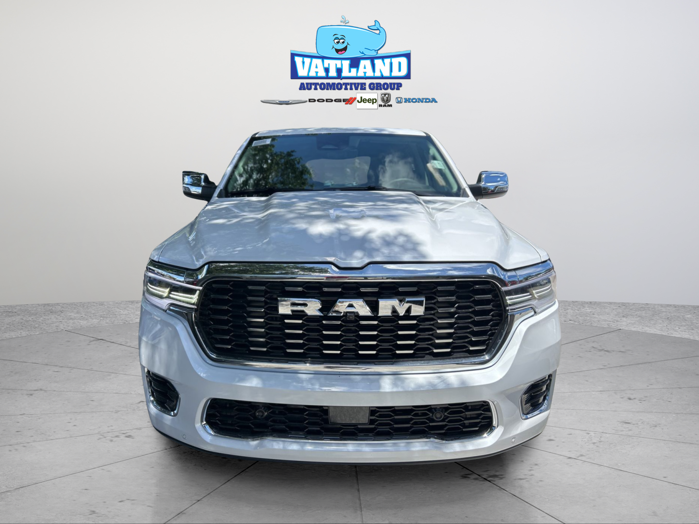 New 2026 Ivory White Tri-Coat Pearl-Coat Exterior Paint RAM Tungsten image 7