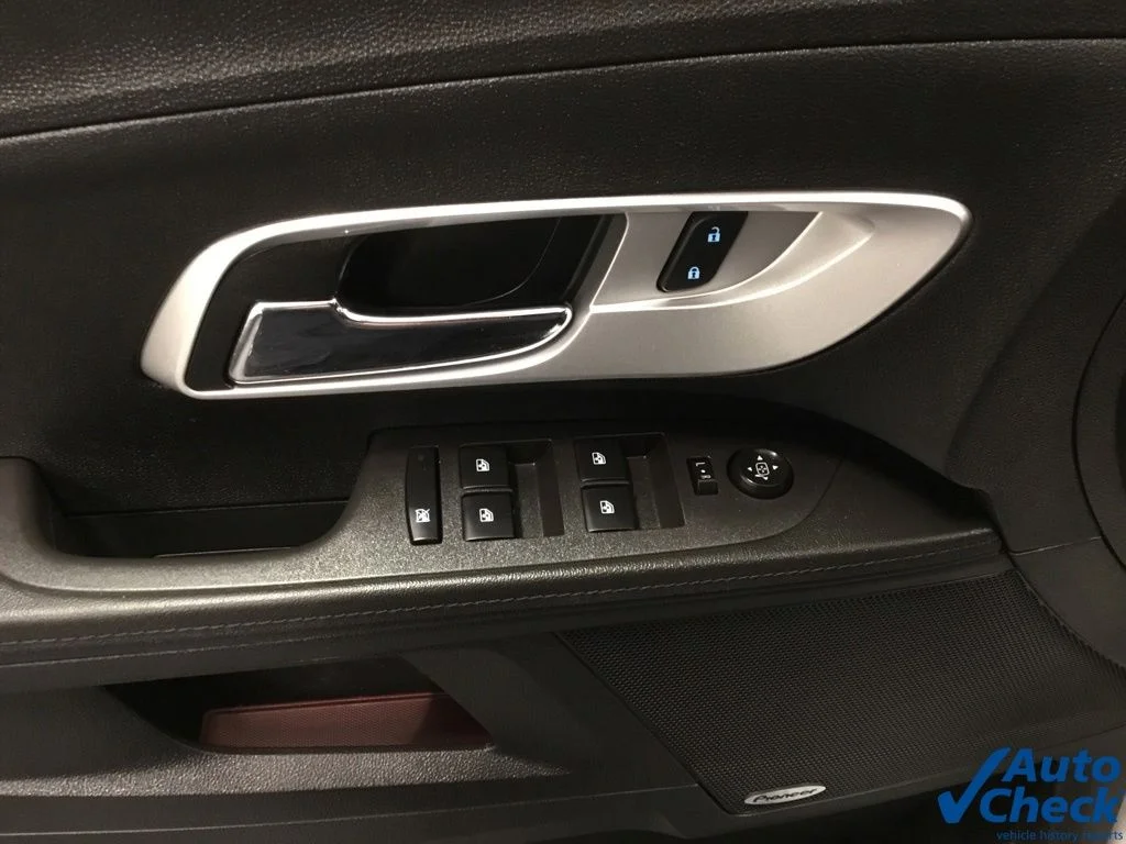 Used 2016 White Chevrolet LT image 22