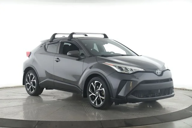 Used 2021 Gray Toyota XLE image 2