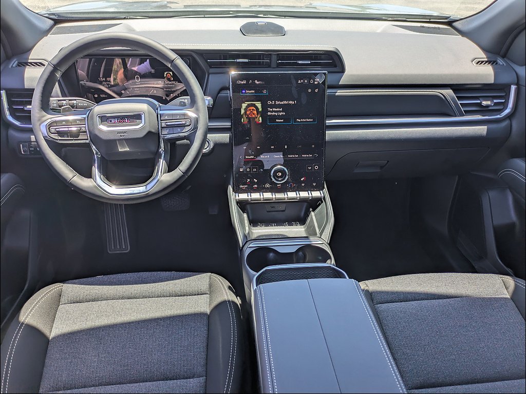New 2026 Sterling Metallic GMC Elevation image 17