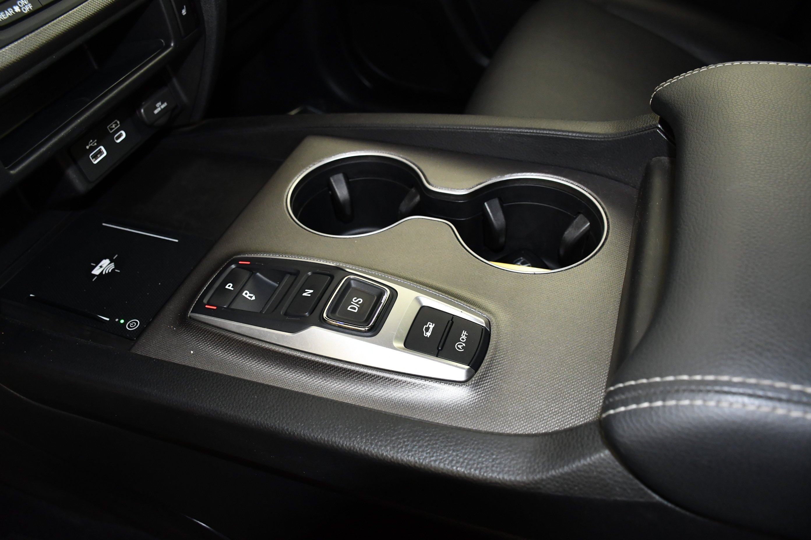 Certified Used 2024 Crystal Black Pearl Honda RTL image 29