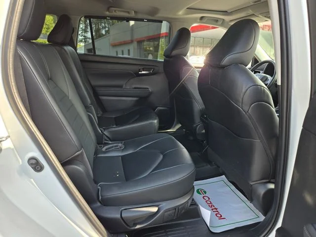 Used 2023 Beige Toyota XLE image 21