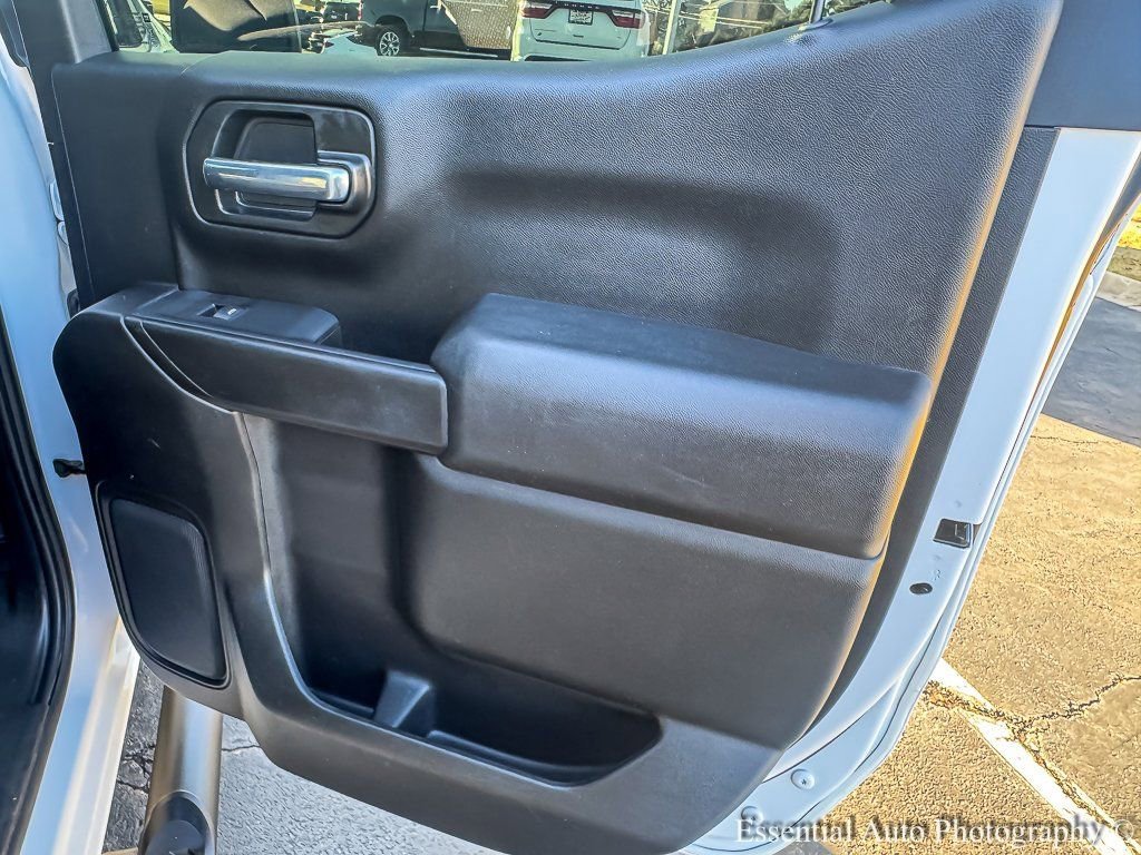 2021 CHEVROLET SILVERADO - Image 28