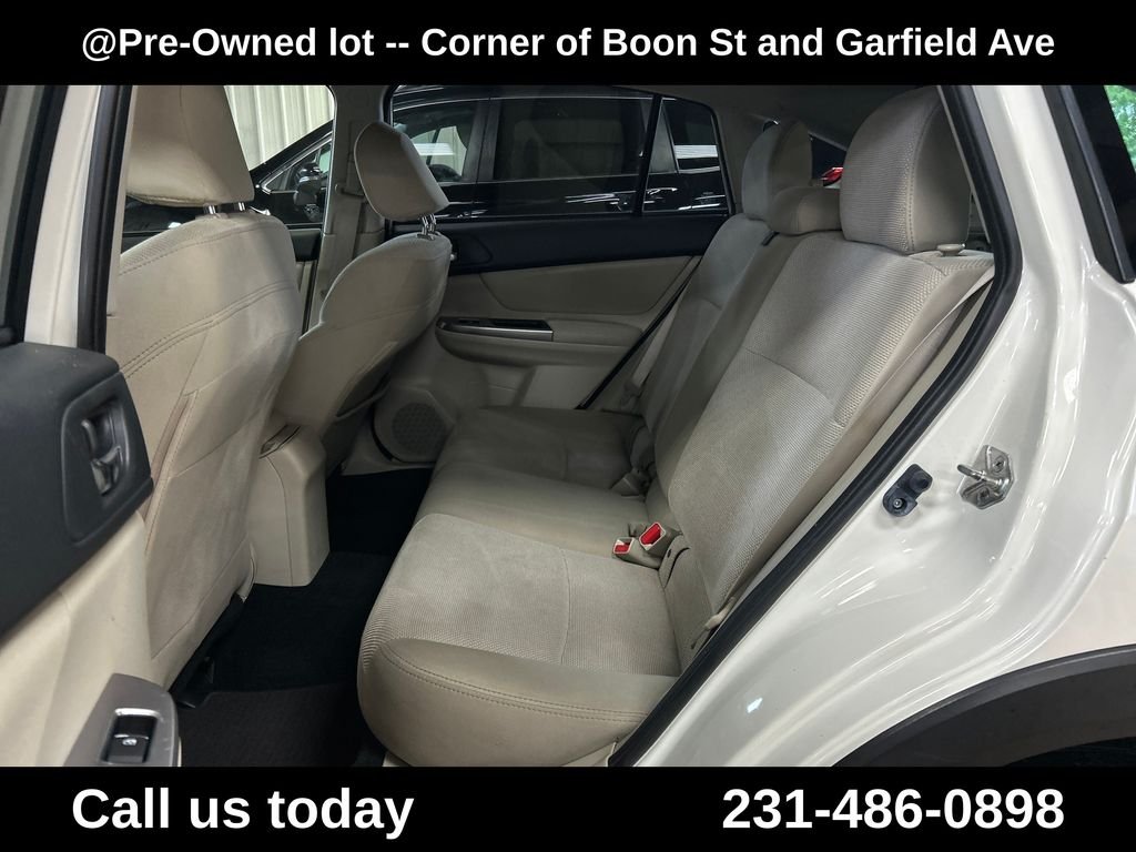 Used 2015 White Subaru 2.0i Premium image 21