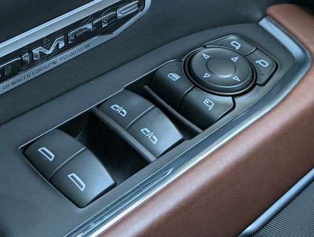 Used 2024 Silver GMC Denali Ultimate image 23