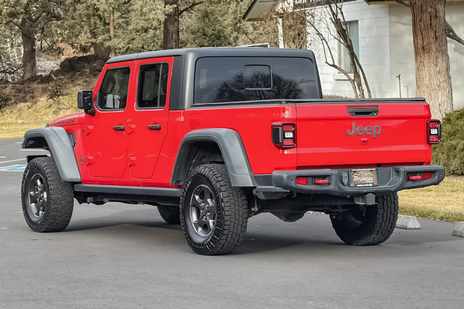 Used 2020 Firecracker Red Clearcoat Jeep Rubicon image 6
