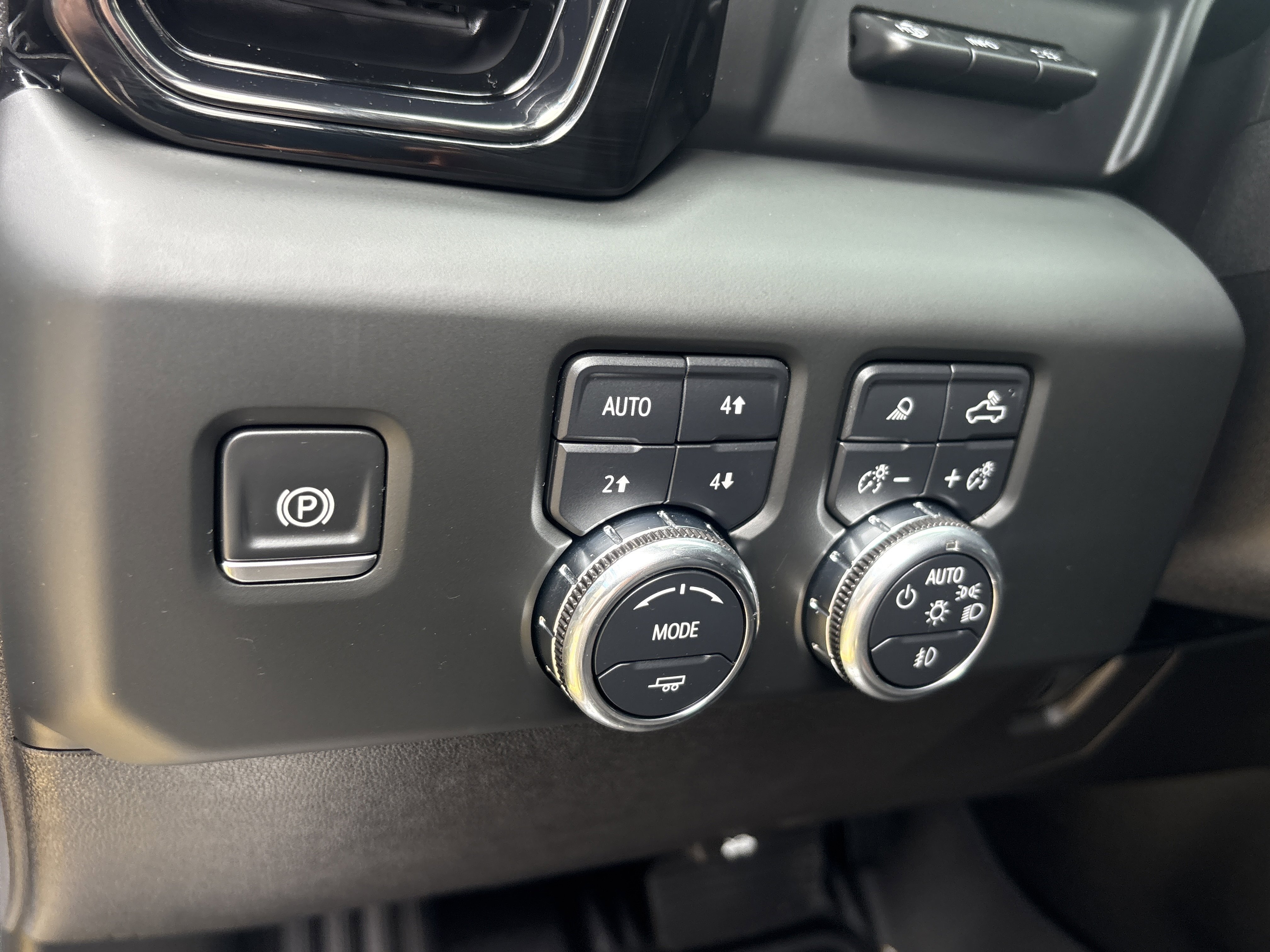 Used 2024 Thunderstorm Gray GMC AT4 image 29
