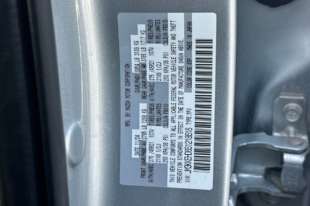 Used 2025 Silver Mazda 3.3 Turbo Premium Plus image 33