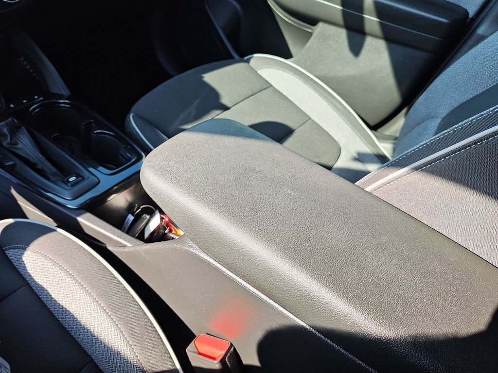 Used 2023 White Chevrolet LT image 21
