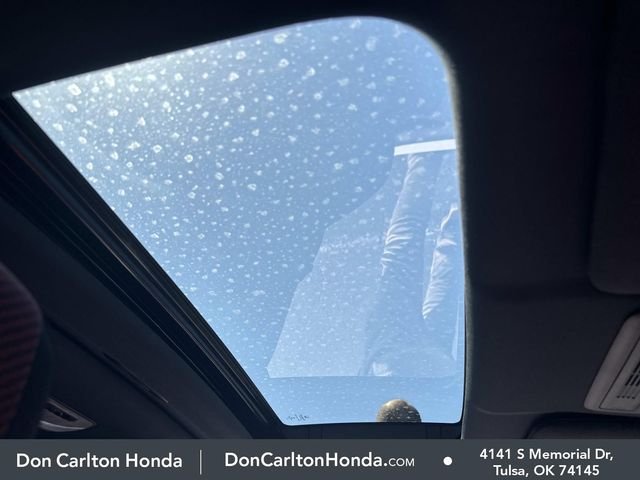 Used 2020 Platinum White Pearl Honda Si image 34