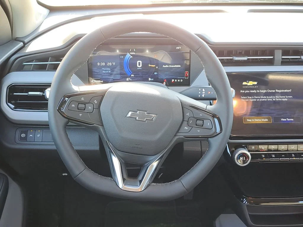 2027 Chevrolet Bolt RS - Photo 22